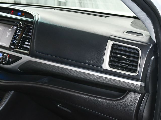 2019 Toyota Highlander SE - 23048143 - 54