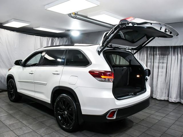 2019 Toyota Highlander SE - 23048143 - 59