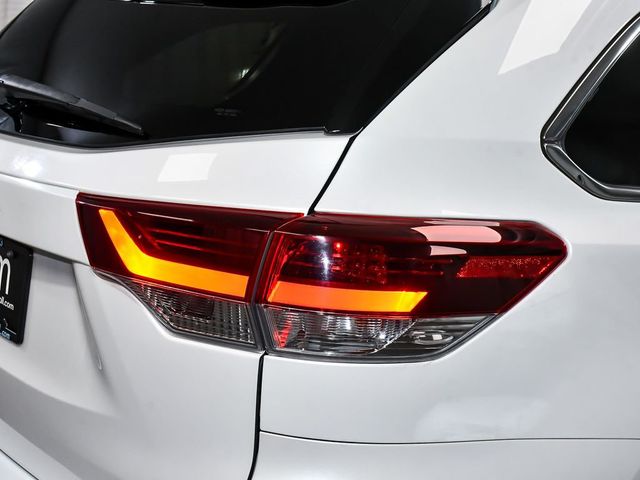 2019 Toyota Highlander SE - 23048143 - 77