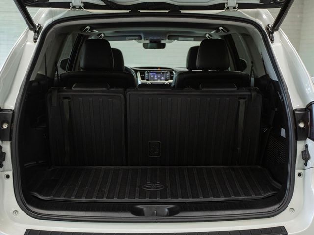 2019 Toyota Highlander SE V6 AWD - 23038094 - 31