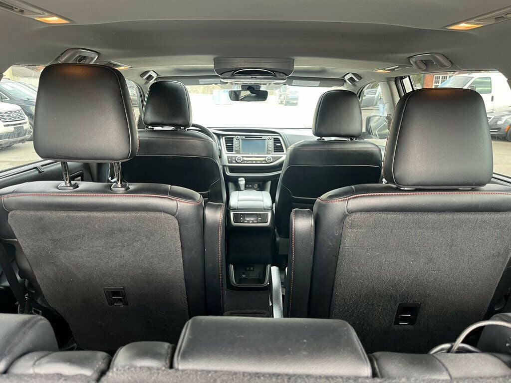 2019 Toyota Highlander SE V6 AWD - 22773903 - 13