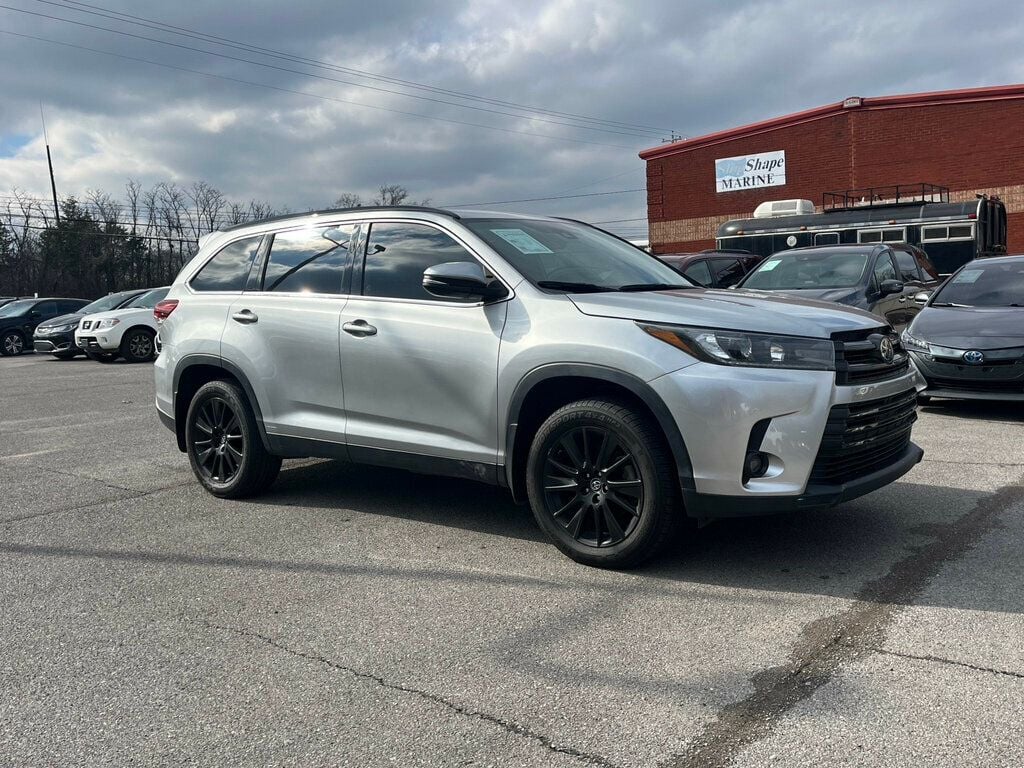 2019 Toyota Highlander SE V6 AWD - 22773903 - 2