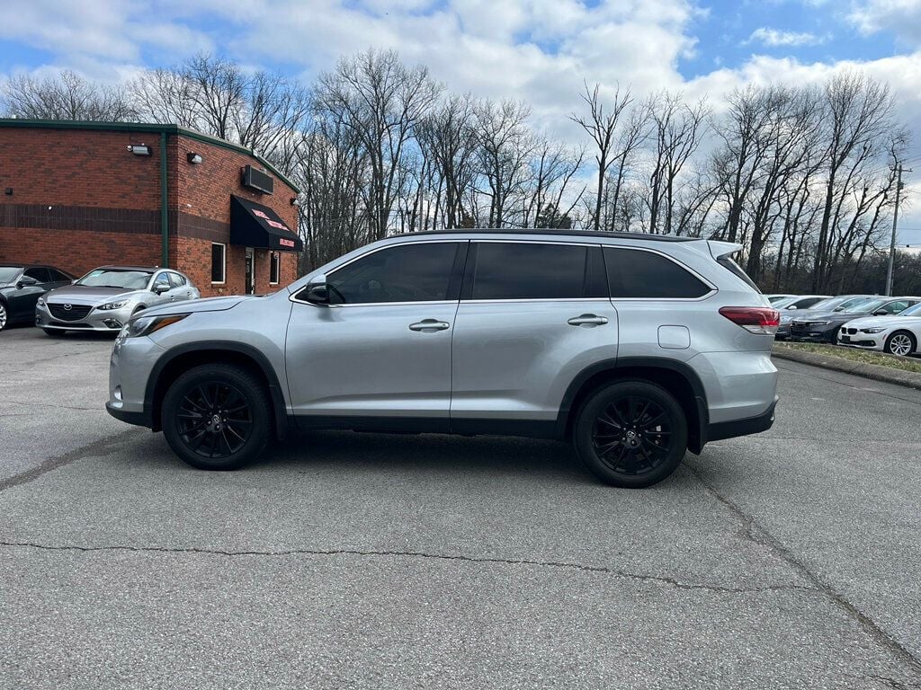 2019 Toyota Highlander SE V6 AWD - 22773903 - 5