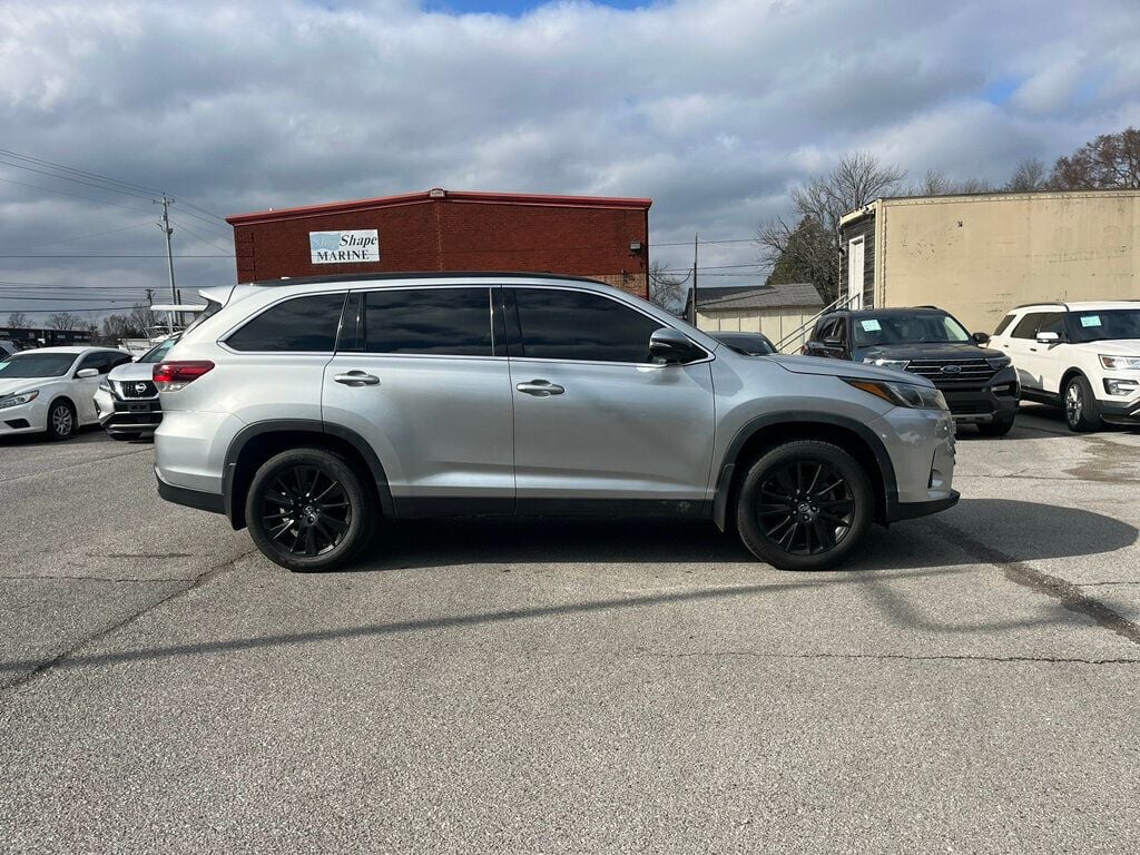 2019 Toyota Highlander SE V6 AWD - 22773903 - 7