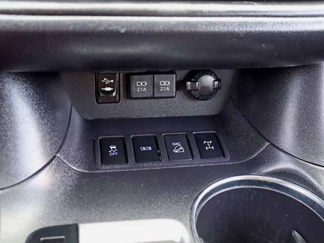 2019 Toyota Highlander SE V6 AWD - 23081012 - 15