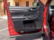 2019 Toyota Highlander SE V6 AWD - 23081012 - 23