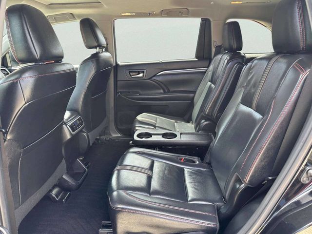 2019 Toyota Highlander SE V6 AWD - 23059565 - 11