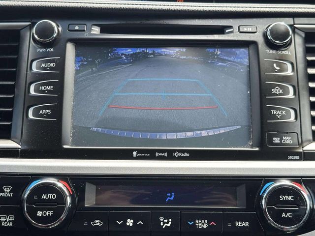 2019 Toyota Highlander SE V6 AWD - 23059565 - 37