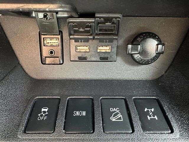 2019 Toyota Highlander SE V6 AWD - 23059565 - 40