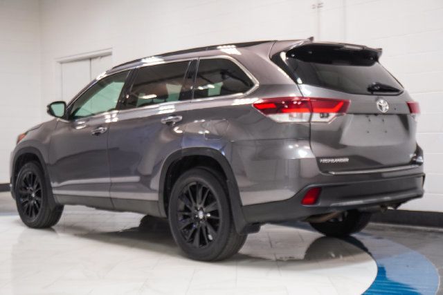 2019 Toyota Highlander SE V6 AWD - 23080744 - 28