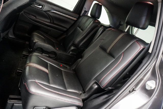 2019 Toyota Highlander SE V6 AWD - 23080744 - 8