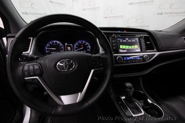 2019 Toyota Highlander SE V6 AWD - 22572578 - 17