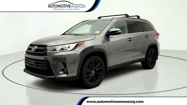 2019 Toyota Highlander SE V6 AWD - 23044974 - 0