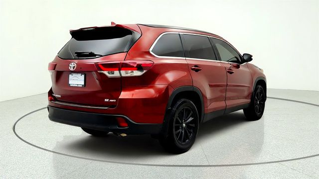 2019 Toyota Highlander SE V6 AWD - 23068845 - 4