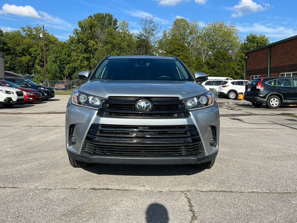 2019 Toyota Highlander SE V6 FWD - 22619366 - 1