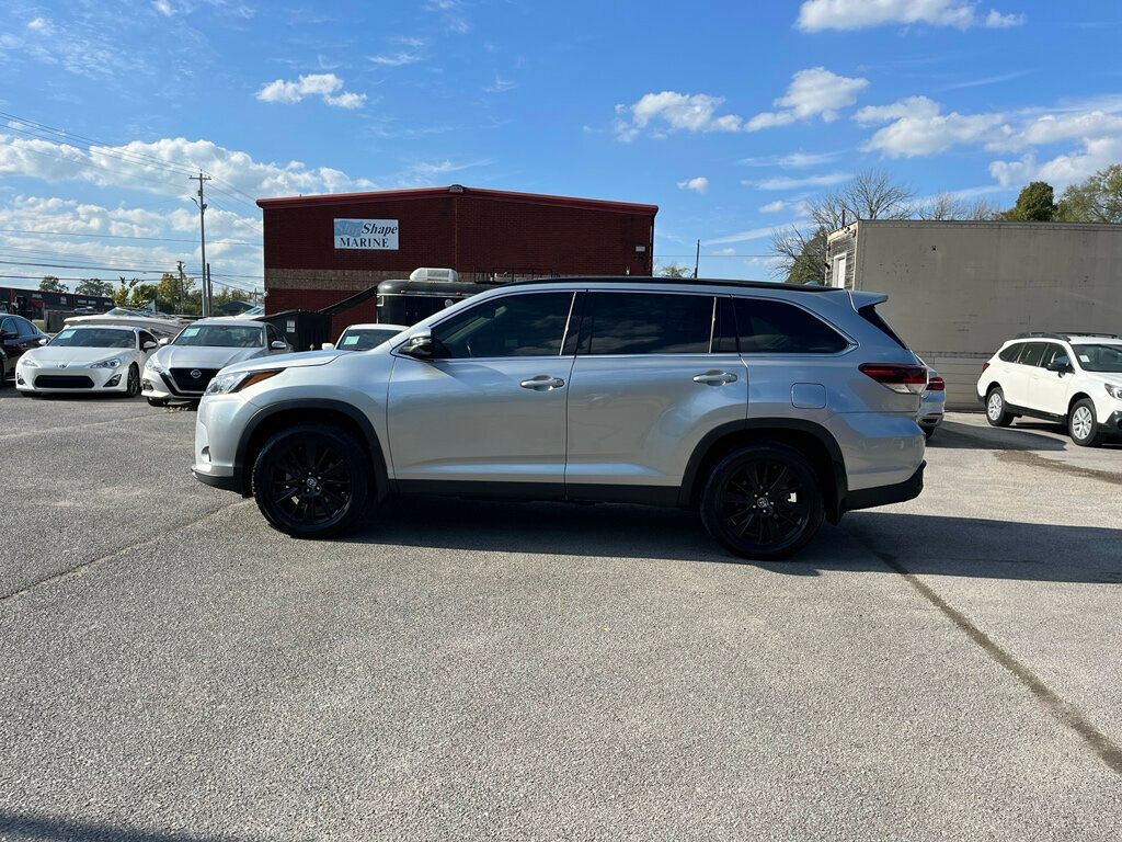 2019 Toyota Highlander SE V6 FWD - 22619366 - 3