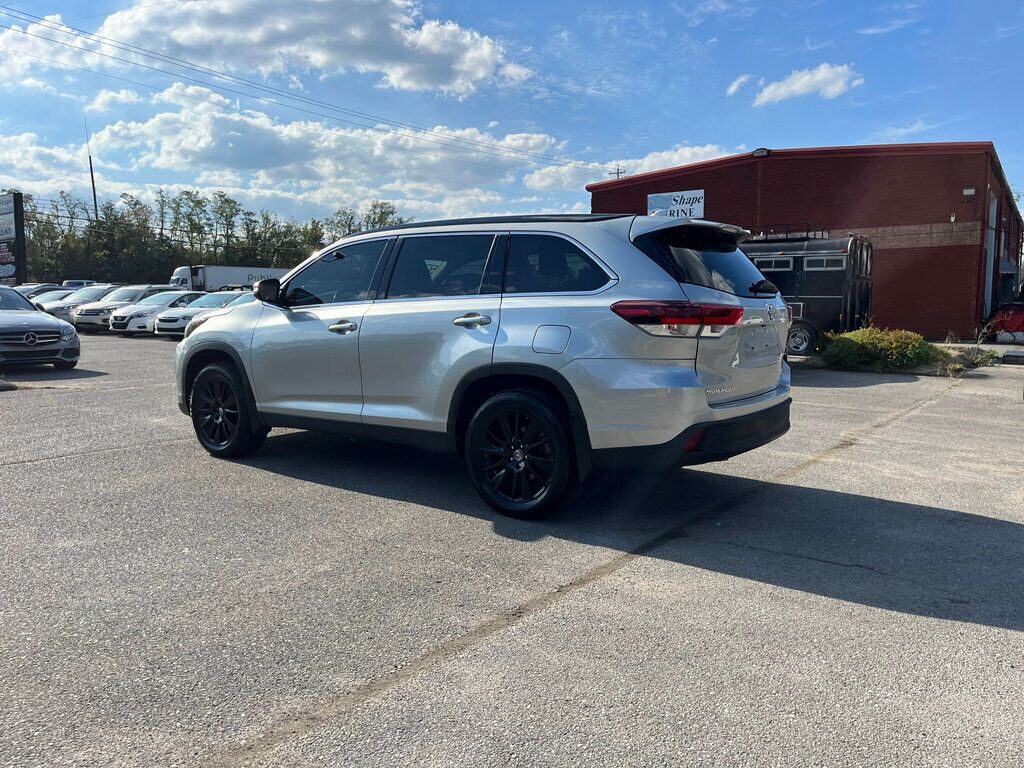 2019 Toyota Highlander SE V6 FWD - 22619366 - 8