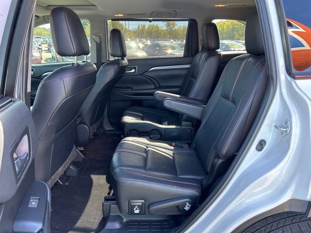 2019 Toyota Highlander SE V6 FWD - 23097791 - 7