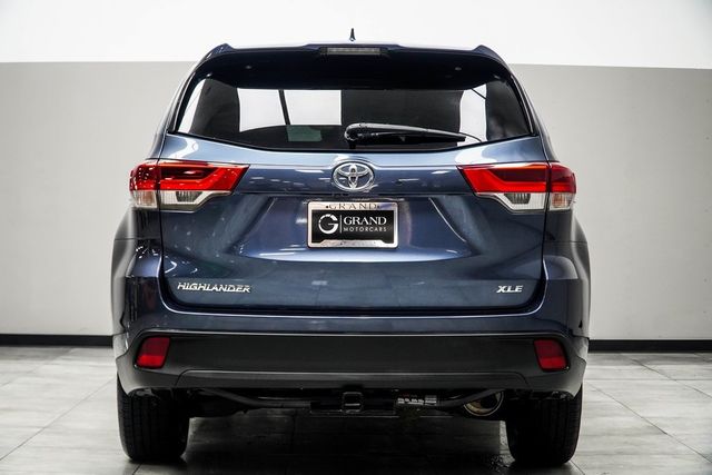 2019 Toyota Highlander SE V6 FWD - 22899372 - 10