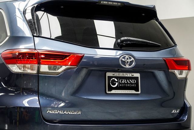 2019 Toyota Highlander SE V6 FWD - 22899372 - 12