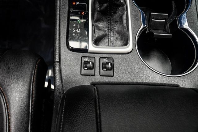 2019 Toyota Highlander SE V6 FWD - 22899372 - 17