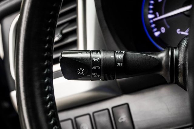 2019 Toyota Highlander SE V6 FWD - 22899372 - 29