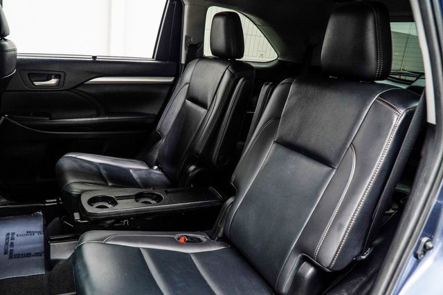 2019 Toyota Highlander SE V6 FWD - 22899372 - 38