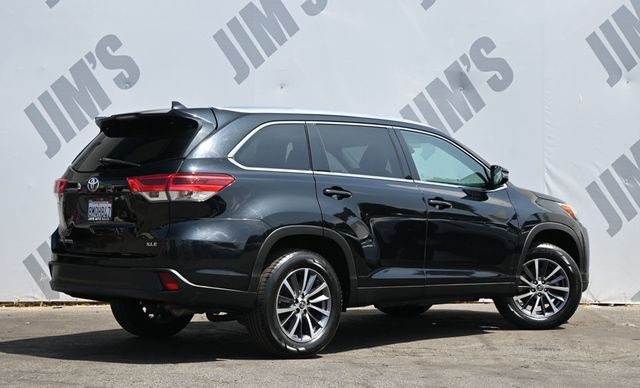 2019 Toyota Highlander XLE - 23062399 - 4