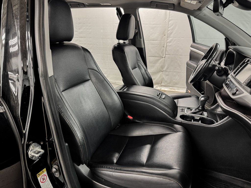 2019 Toyota Highlander XLE AWD - 23090014 - 12