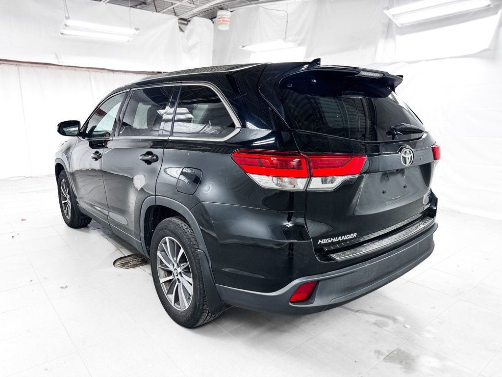 2019 Toyota Highlander XLE AWD - 23090014 - 3