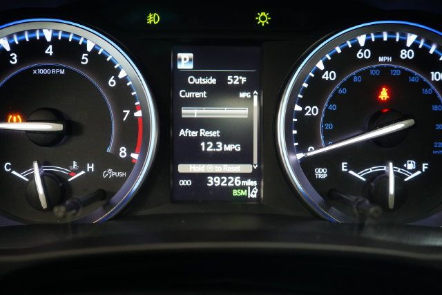 2019 Toyota Highlander XLE V6 - 23076915 - 22