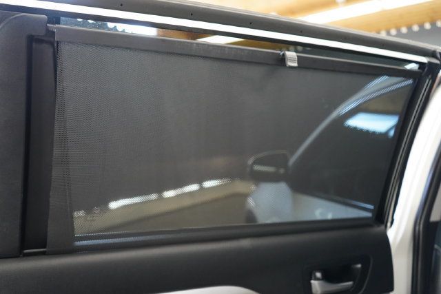 2019 Toyota Highlander XLE V6 - 23076915 - 34