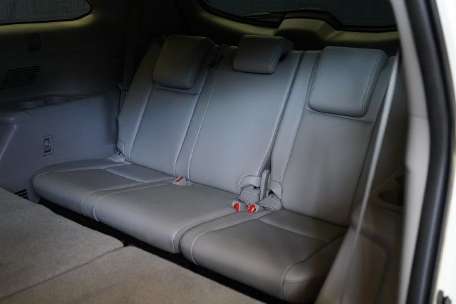 2019 Toyota Highlander XLE V6 - 23076915 - 38