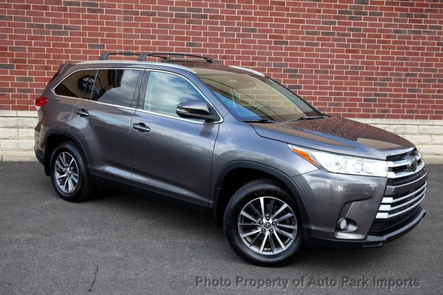 2019 Toyota Highlander XLE V6 AWD - 22843568 - 9