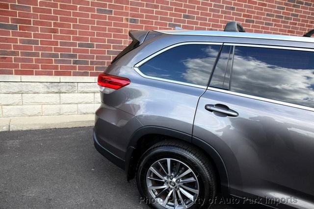 2019 Toyota Highlander XLE V6 AWD - 22843568 - 11