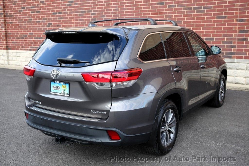2019 Toyota Highlander XLE photo 17
