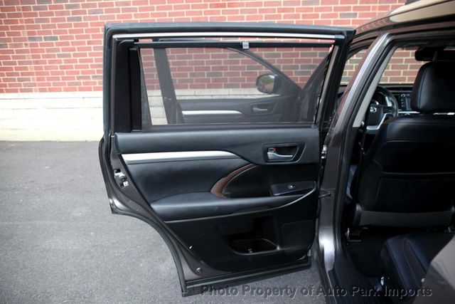 2019 Toyota Highlander XLE V6 AWD - 22843568 - 43