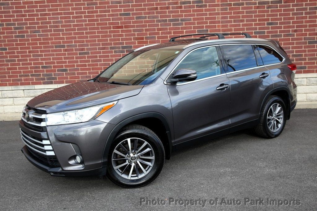 2019 Toyota Highlander XLE photo 4