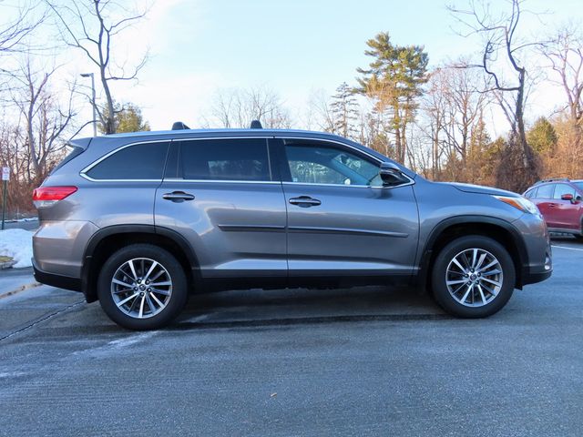2019 Toyota Highlander XLE V6 AWD - 22967976 - 15