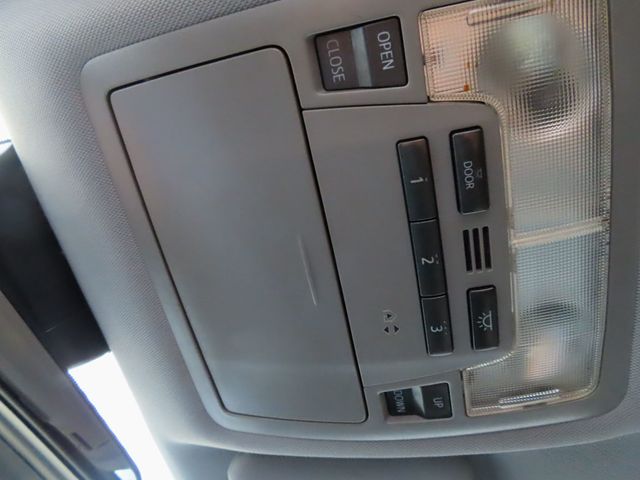 2019 Toyota Highlander XLE V6 AWD - 22967976 - 43