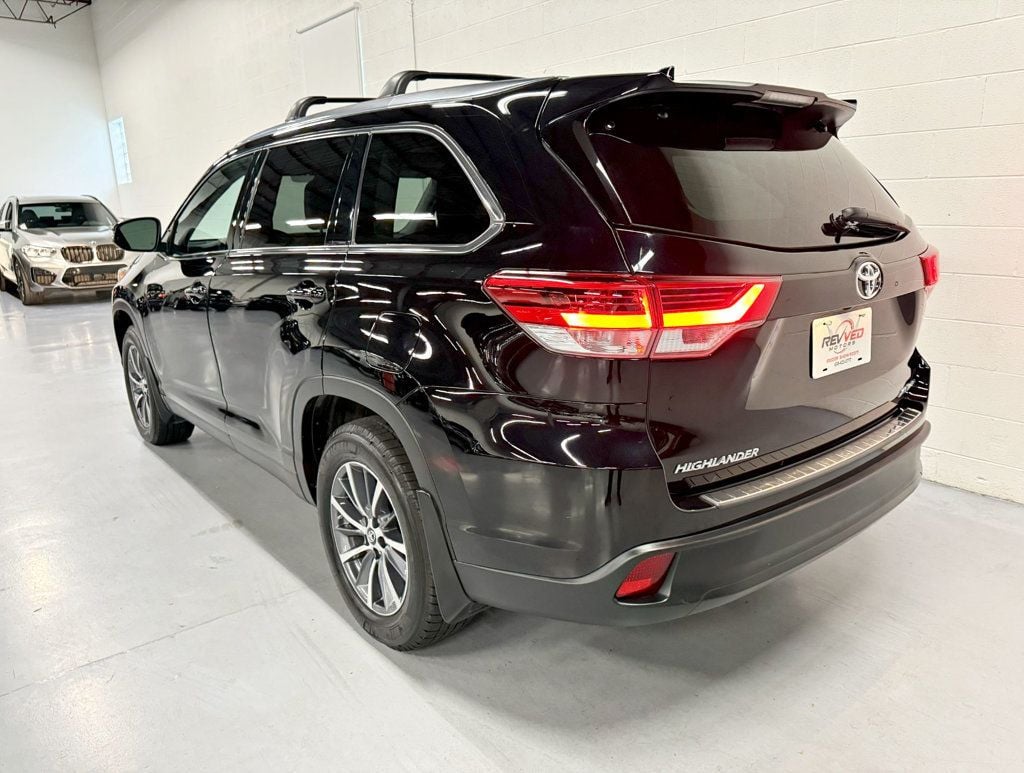 2019 Toyota Highlander XLE V6 AWD - 22671476 - 4