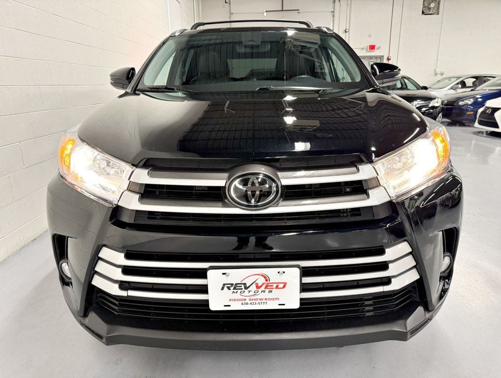 2019 Toyota Highlander XLE V6 AWD - 22671476 - 8