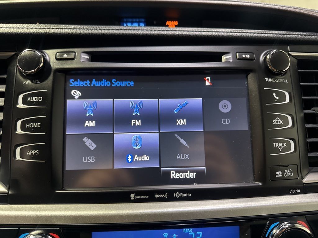 2019 Toyota Highlander XLE V6 AWD - 22994504 - 17