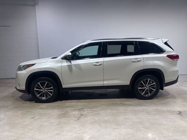 2019 Toyota Highlander XLE V6 AWD - 22994504 - 3