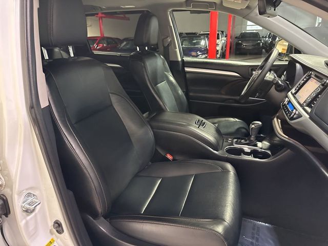 2019 Toyota Highlander XLE V6 AWD - 22994504 - 48