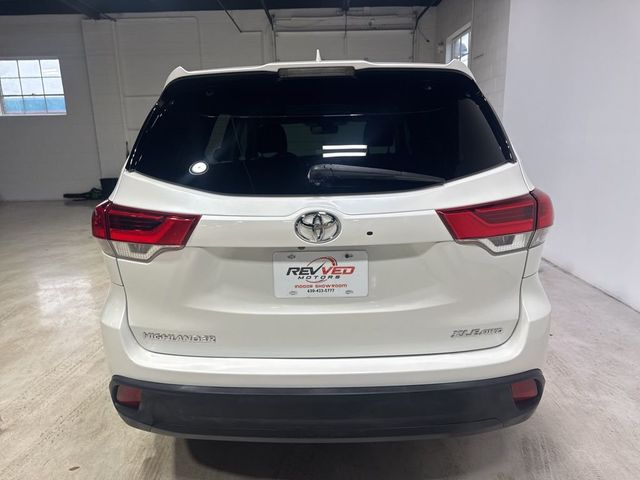 2019 Toyota Highlander XLE V6 AWD - 22994504 - 5