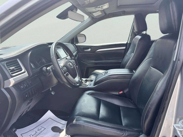2019 Toyota Highlander XLE V6 AWD - 23049473 - 9