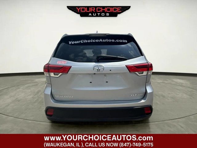 2019 Toyota Highlander XLE V6 AWD - 23049473 - 3