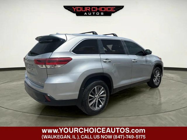 2019 Toyota Highlander XLE V6 AWD - 23049473 - 4