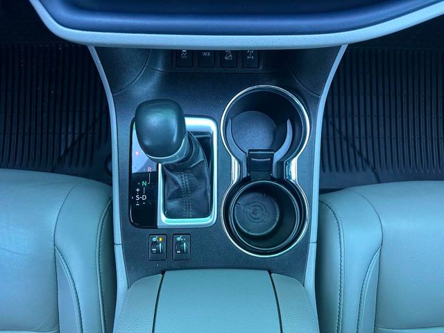 2019 Toyota Highlander XLE V6 AWD - 22958097 - 27